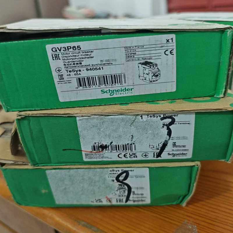 工程剩余全新施耐德电动机断路器GV3P65，电流48-65A--议价商品