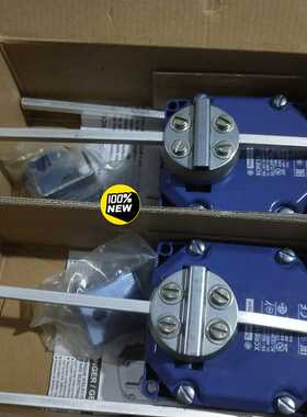 施耐德全新原装XCRE18十字跑偏极限开关，实物照片，需--议价商品