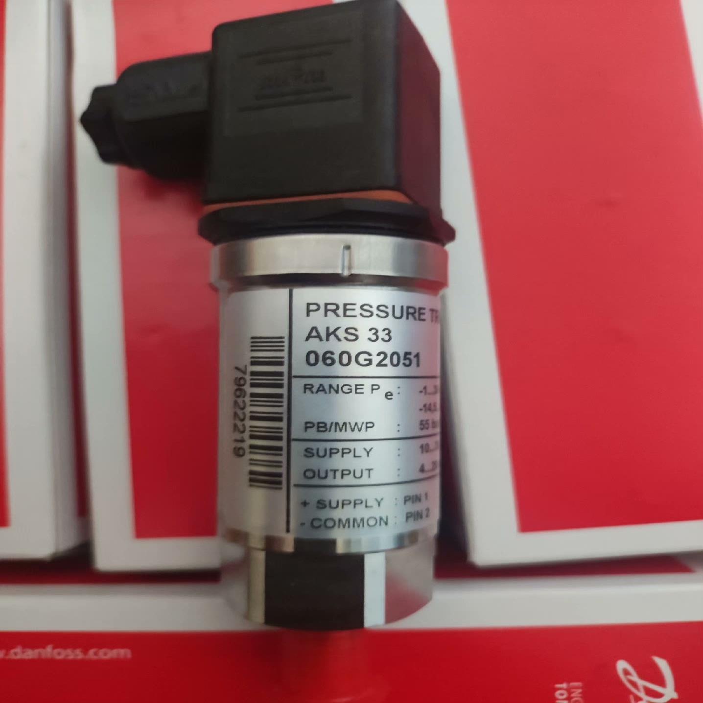 丹佛斯压力传感器AKS33 060G2051 060G205~询价