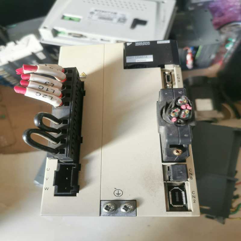 安川伺服驱动器SGDV-120A01A002质量好的（地坛设备）