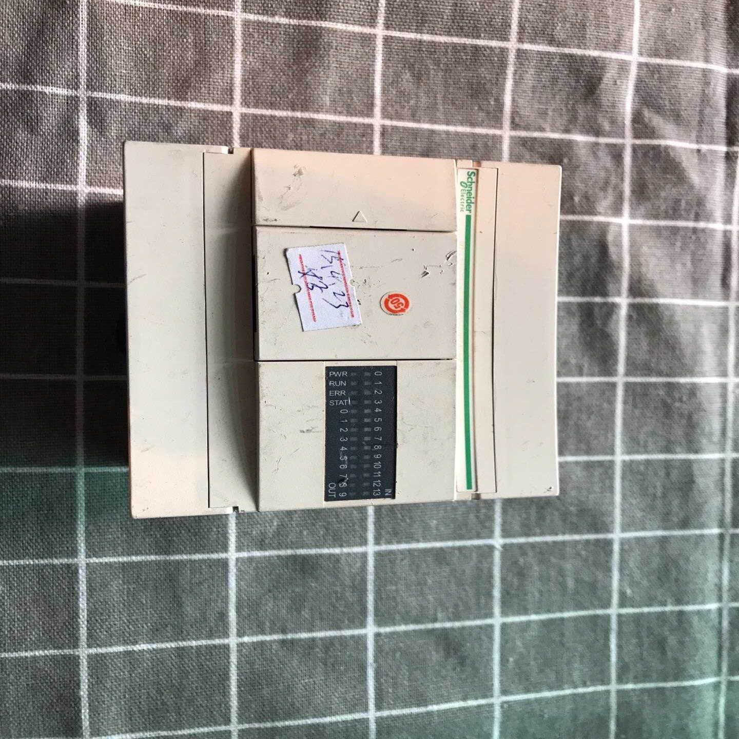 控制器plc模块  TWDLCAA24DRF~议价