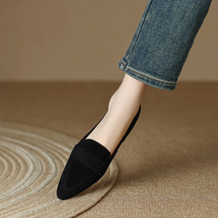 英伦风～尖头深口单鞋女春季黑色羊皮小皮鞋大码平底低跟乐福鞋春,户外/登山/野营/旅行用品,登山鞋/徒步鞋,淘宝优惠券,粉丝福利购,淘宝优惠卷