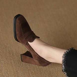 手工女鞋2024春新款复古方头乐福鞋女磨砂中口粗跟单鞋女高跟