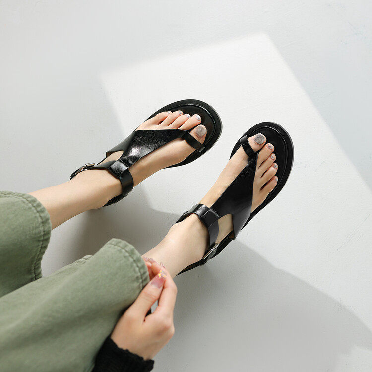 真皮休闲夹趾凉鞋女2024夏新款复古时尚罗马鞋旅游度假平底沙滩鞋,户外/登山/野营/旅行用品,登山鞋/徒步鞋,淘宝优惠券,粉丝福利购,淘宝优惠卷