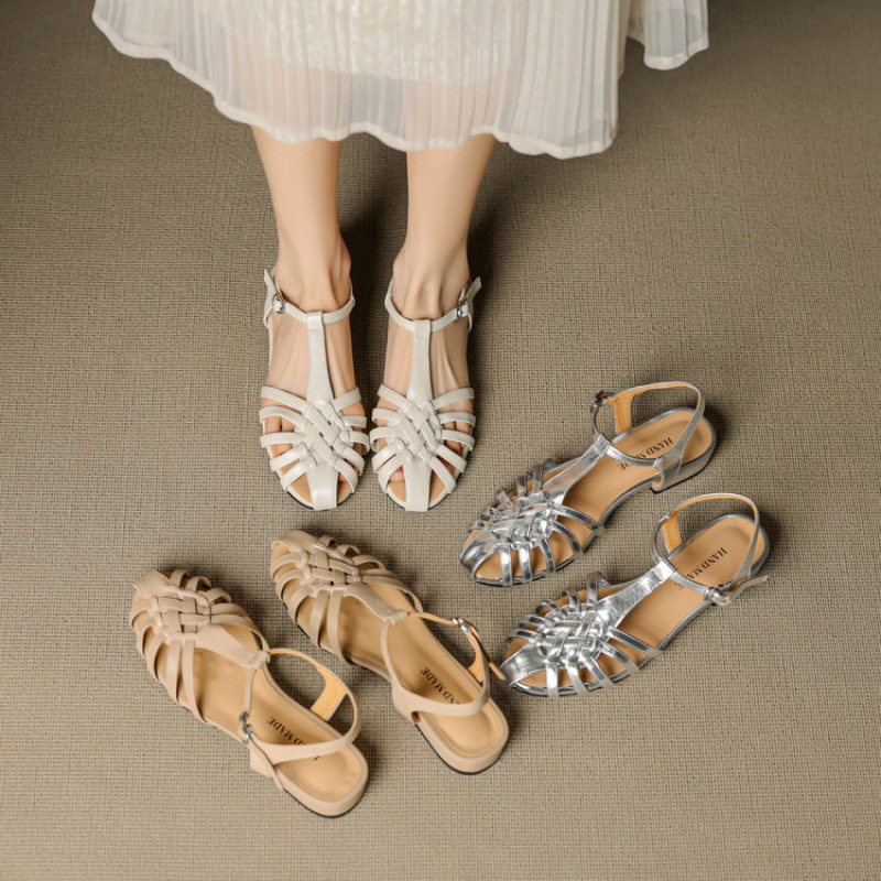 2025夏季波西米亚复古一字扣带包头编织凉鞋女平底低跟镂空罗马鞋,户外/登山/野营/旅行用品,登山鞋/徒步鞋,淘宝优惠券,粉丝福利购,淘宝优惠卷