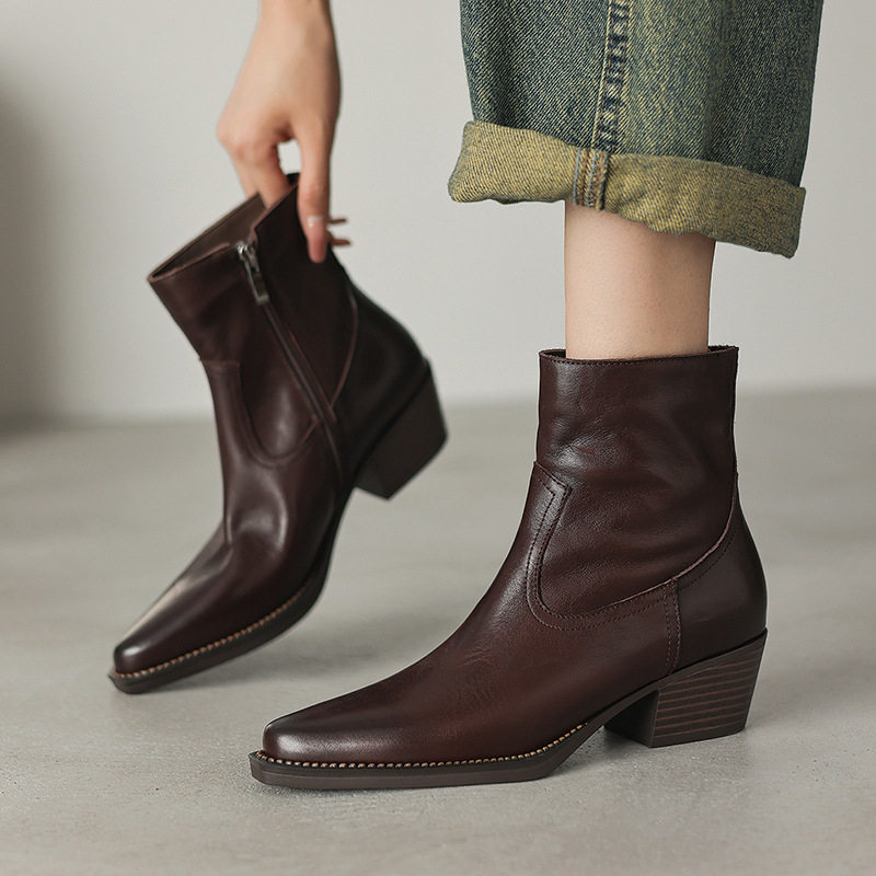 水洗头层牛皮！高品质短靴女2025新款真皮尖头中粗跟侧拉链瘦瘦靴