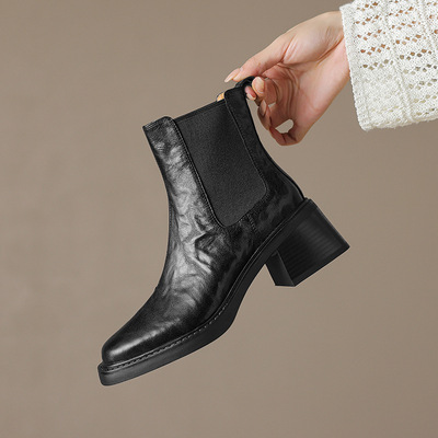爆款靴子2023秋冬新款韩版粗跟方头手抓羊皮松紧带工装靴女士短靴