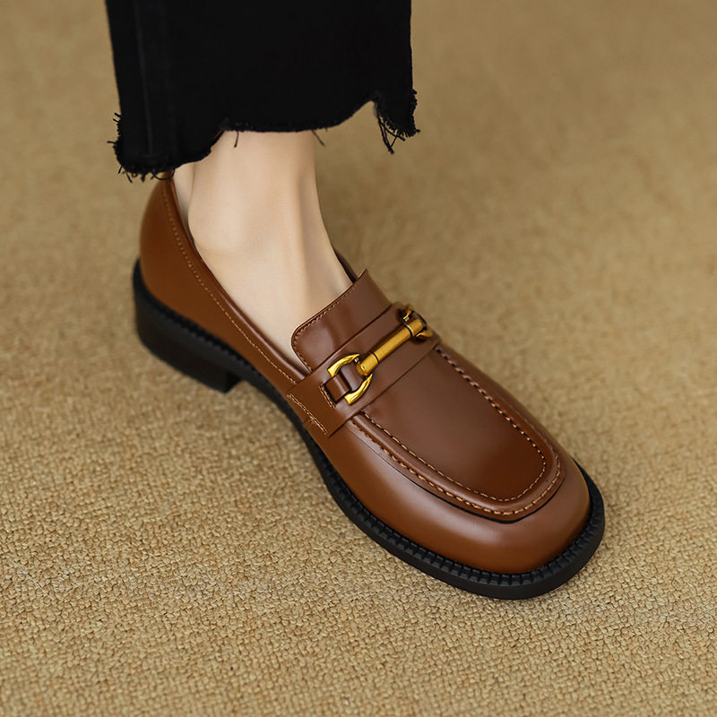 真皮高级感乐福鞋女2024新款春秋一脚蹬豆豆鞋平底小皮鞋法式单鞋,户外/登山/野营/旅行用品,登山鞋/徒步鞋,淘宝优惠券,粉丝福利购,淘宝优惠卷