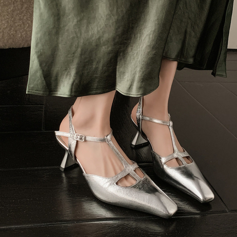 黑色高跟鞋夏季真皮方头粗跟镂空T型带法式包头凉鞋女款2024新款