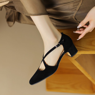 复古银色交叉绑带凉鞋女2024夏季新款粗跟休闲仙女风玛丽珍鞋