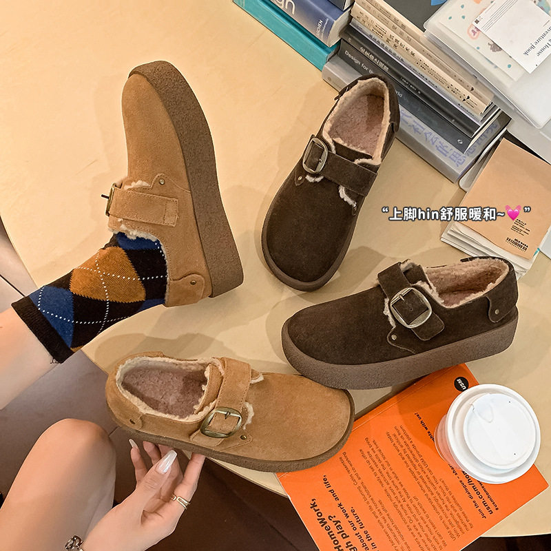 很火网红加绒羊毛勃肯鞋2025冬厚底中跟皮带扣牛反绒面毛毛单鞋女