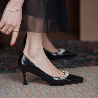 玥莱雅~气质款新款珍珠法式复古优雅气质高跟女细跟浅口单鞋