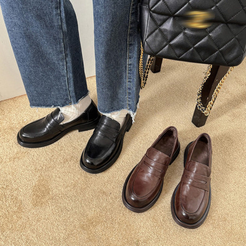 休闲英伦乐福鞋女真皮方跟单鞋一脚蹬小皮鞋平底复古百搭黑色鞋子