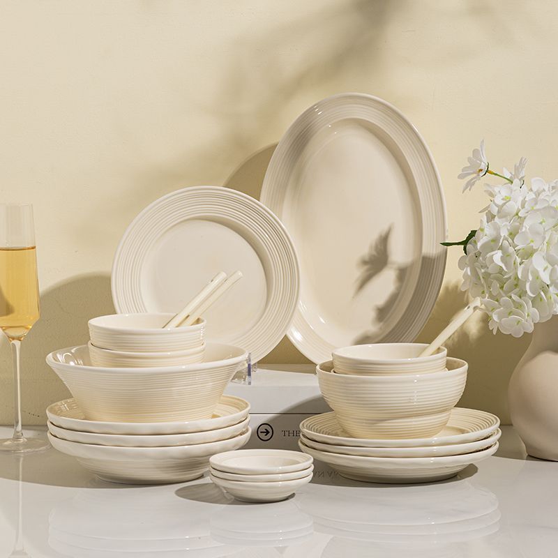 奶油风碗碟组合米饭碗家用陶瓷套装饭碗2024新款盘子高级感餐具