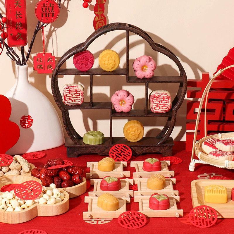 订婚摆台八件套新中式糕点结婚宴装饰布置摆件喜饼摆盘点心甜品架