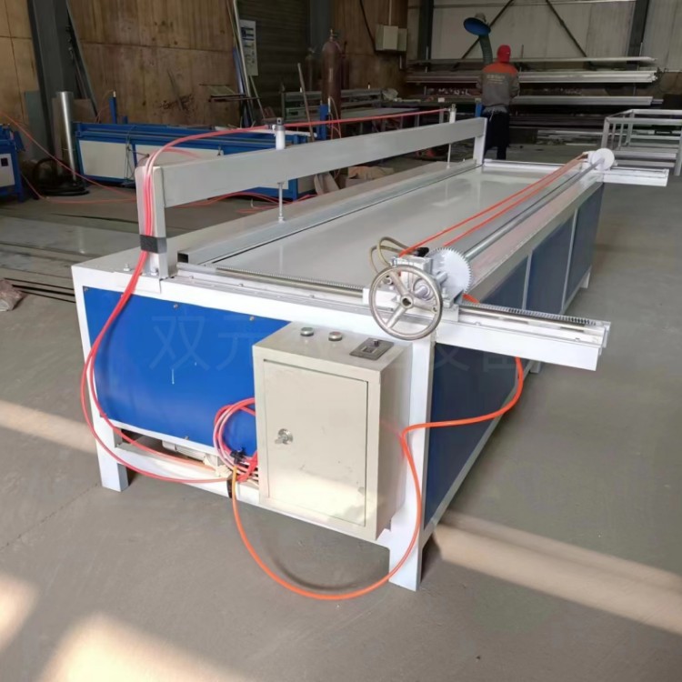 木工吸尘子母锯 木工精密裁板锯全自动 复合彩钢板下料推台锯
