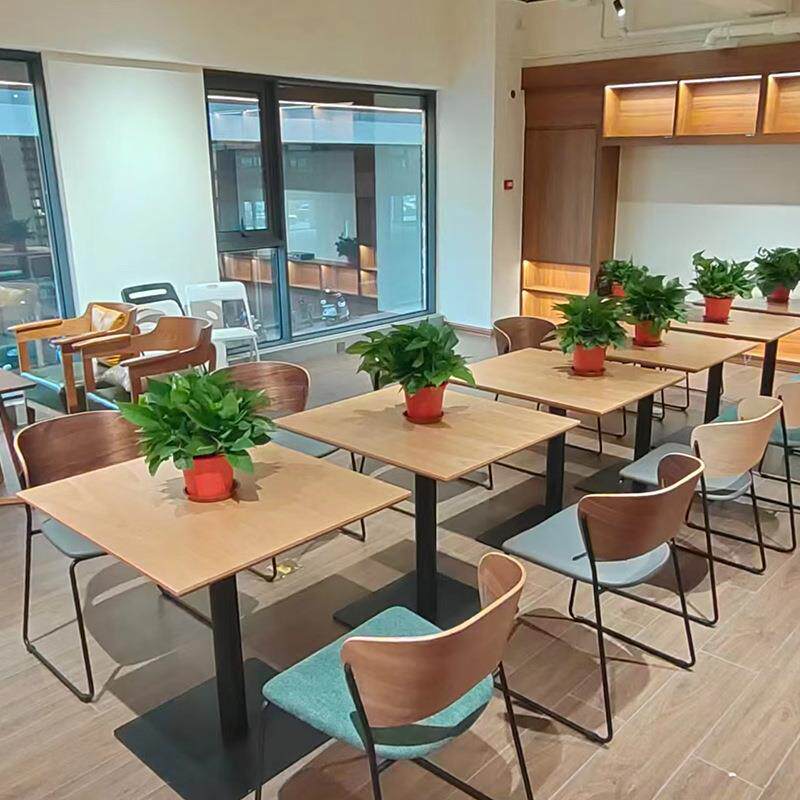 美式双人餐桌椅组合水磨石圆桌子弯曲木桌椅食堂员工餐厅实木桌椅