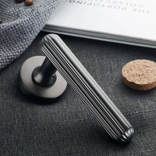 门锁室内金色全铜门把手家用磁吸静音分体黑色室内轻奢简约通用型