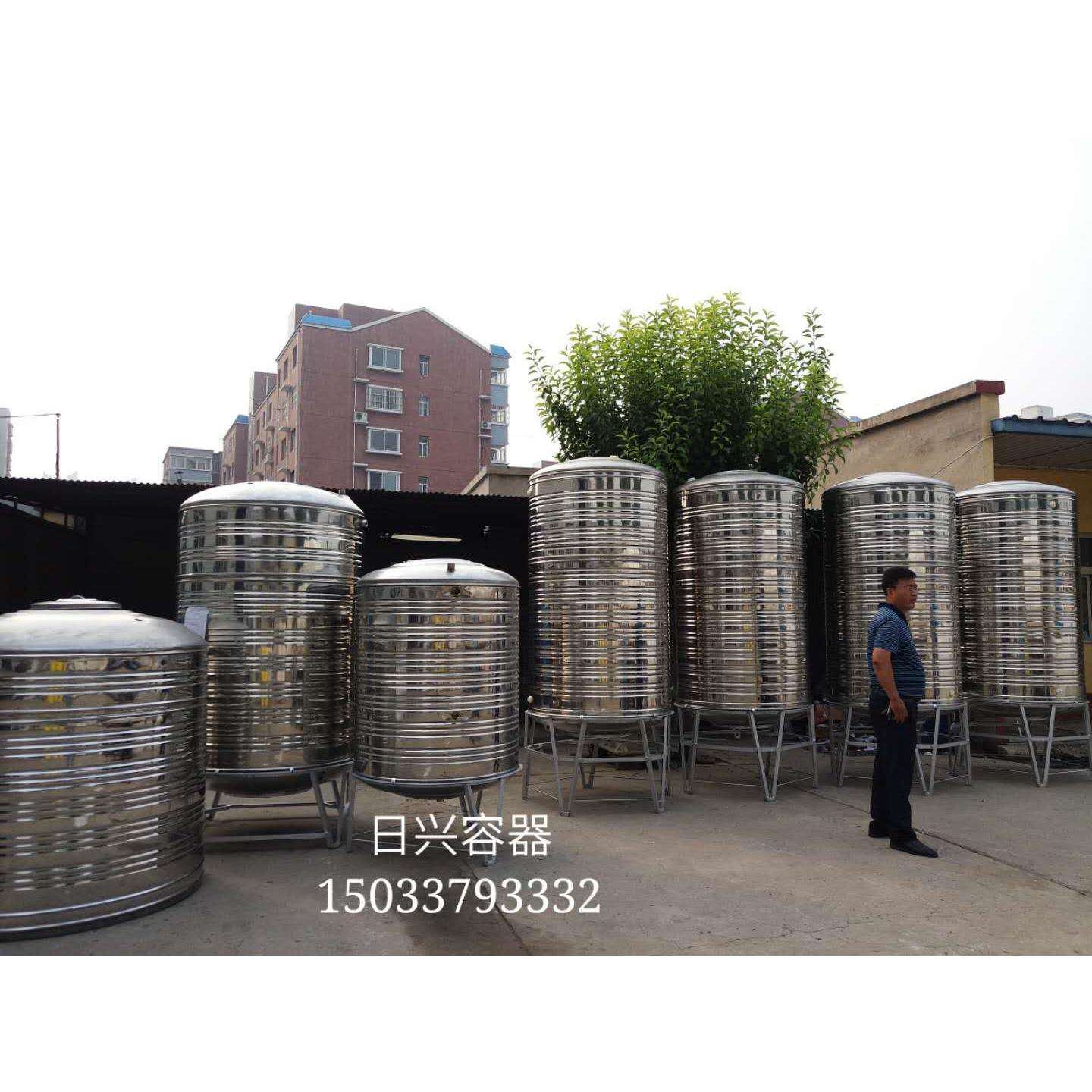304不锈钢水箱 水塔 家用加厚水箱储水桶太阳能楼顶蓄水罐
