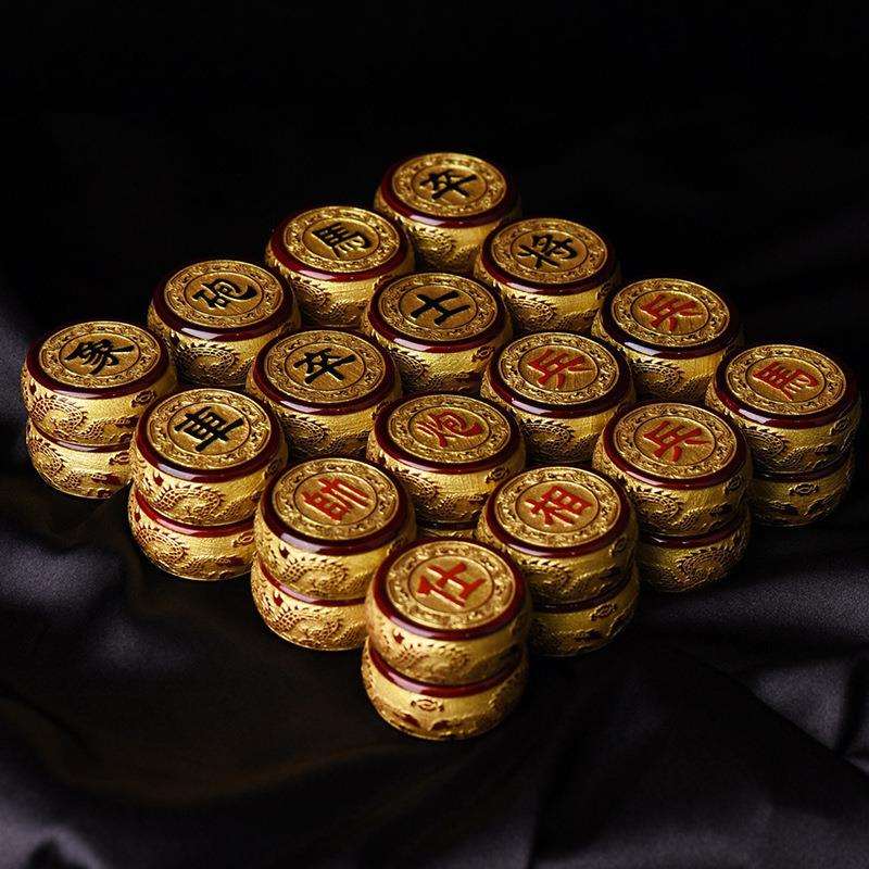 金丝楠木象棋雕龙鎏金磁吸便携式折叠棋盘家用象棋套装送长辈