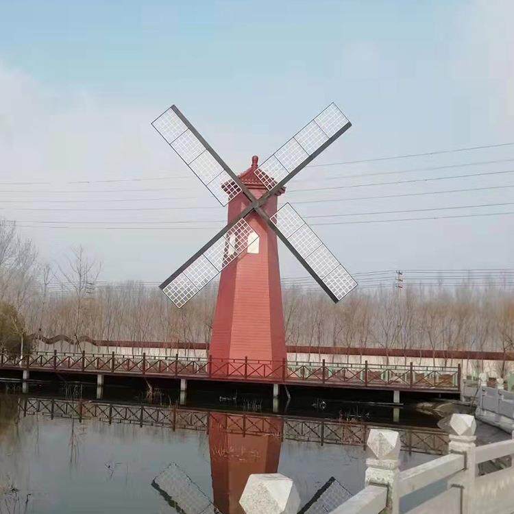 网红打卡拍照荷兰大型旋转风车 农场景区亲子游玩防腐木落地摆件