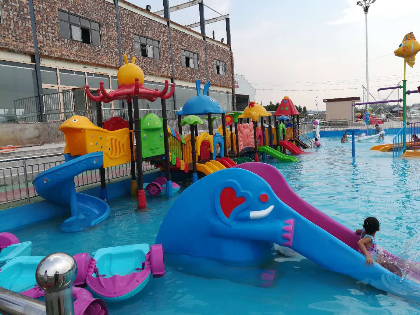 陕西 榆林市漂流渠水上游艺设施 儿童水上乐园设备设施真空造浪池