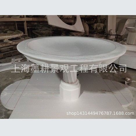 现代简约欧式PU硬化泡沫喷泉雕塑