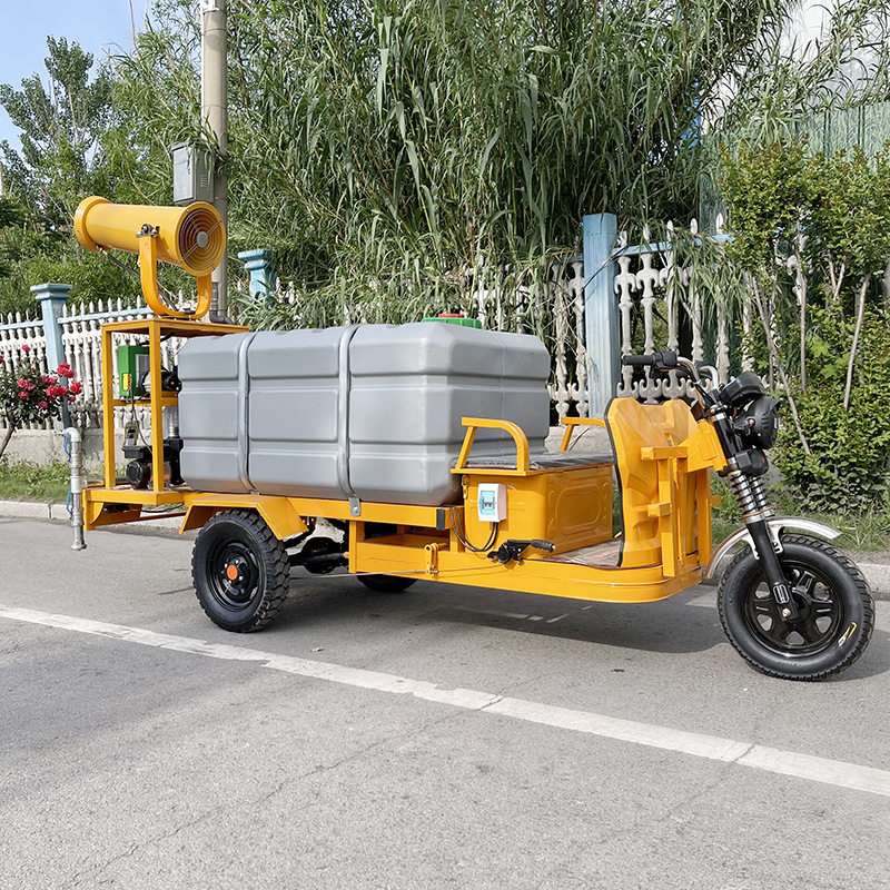 电动三轮五合一雾炮洒水车