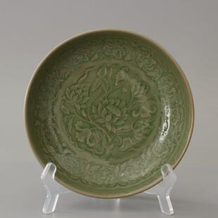 微瑕耀州窑青瓷橄榄青釉原矿半手印花把莲纹零食盘水果家用大菜盘