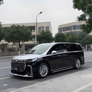 岚图梦想家悬浮车顶亮银双拼改色膜隐形车衣全车身贴膜玻璃隔热膜