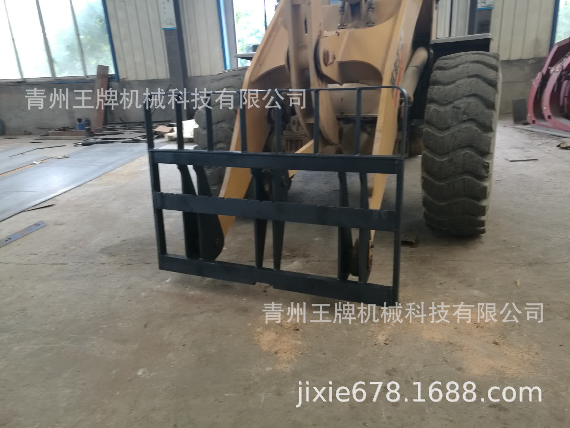 厂家直销3-5吨装载机改装托叉  叉车属具加宽滑架  加长型货叉架