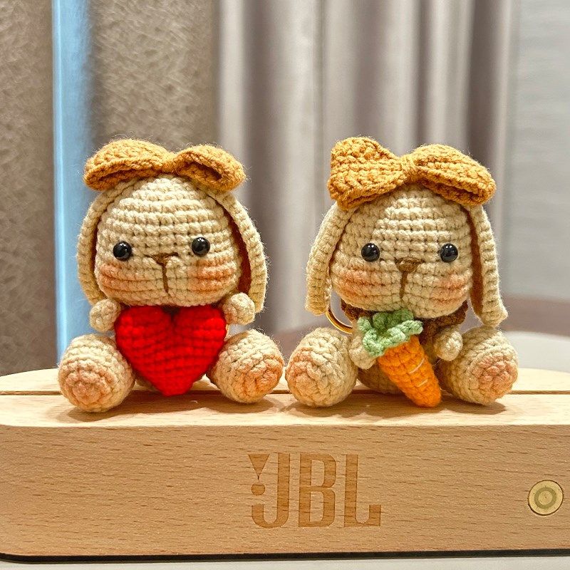 闺蜜小兔子卡通h挂件车钥匙扣包包挂件手工手编钩针DIY毛线材料包,服饰配件/皮带/帽子/围巾,DIY编织材料包,淘宝优惠券,粉丝福利购,淘宝优惠卷