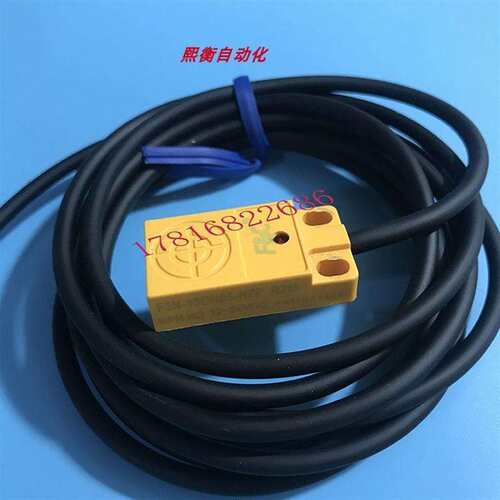 F3N-18DN05-NZP R2M F3N-11DN04-N R2M电感式方形接近开关