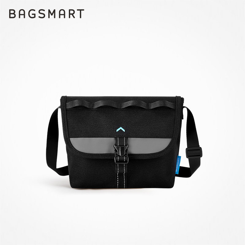 【品牌奥莱】bagsmartUP系列男士斜挎包双面翻盖单肩包运动背包