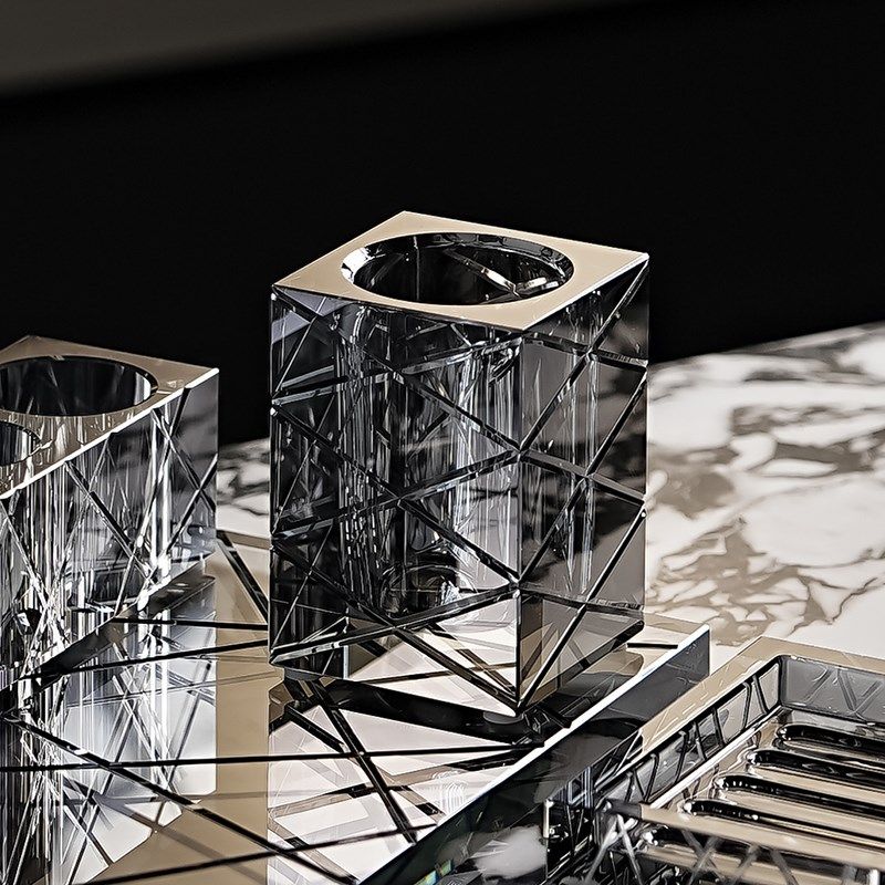 精致水晶玻璃置物架浴室洗漱台面牙刷牙膏放梳子收纳筒化妆刷笔筒