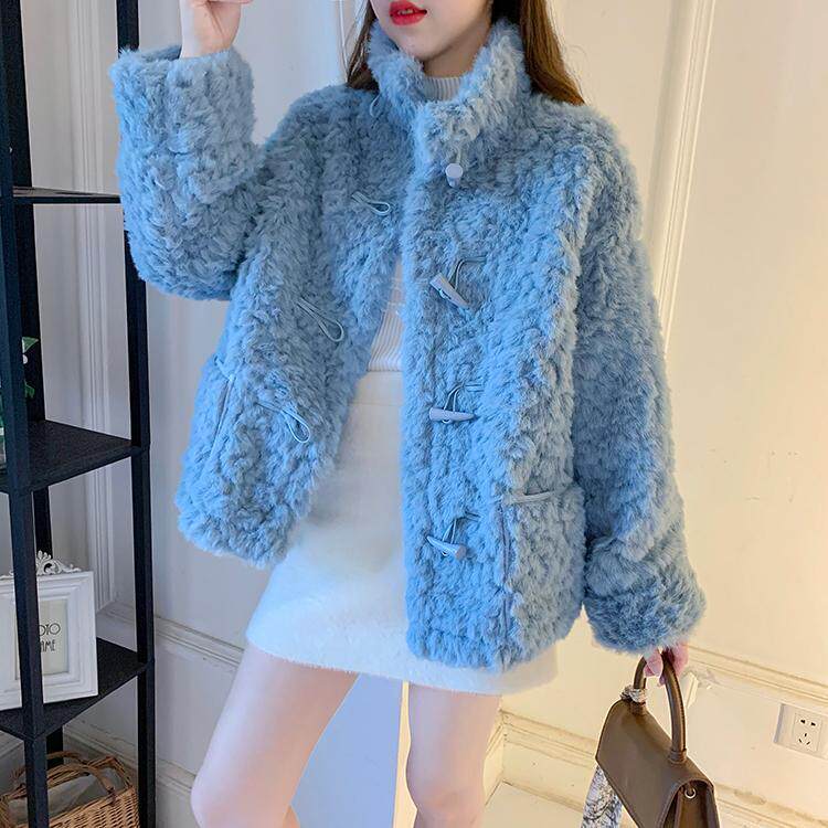 牛角扣羊羔绒外套女小个子短款加厚皮毛一体毛呢大衣冬季2026新款