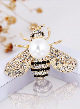 蓝豪韩版立体合金珍珠满钻昆虫蜜蜂胸针女款式别针胸花配件XZ4564