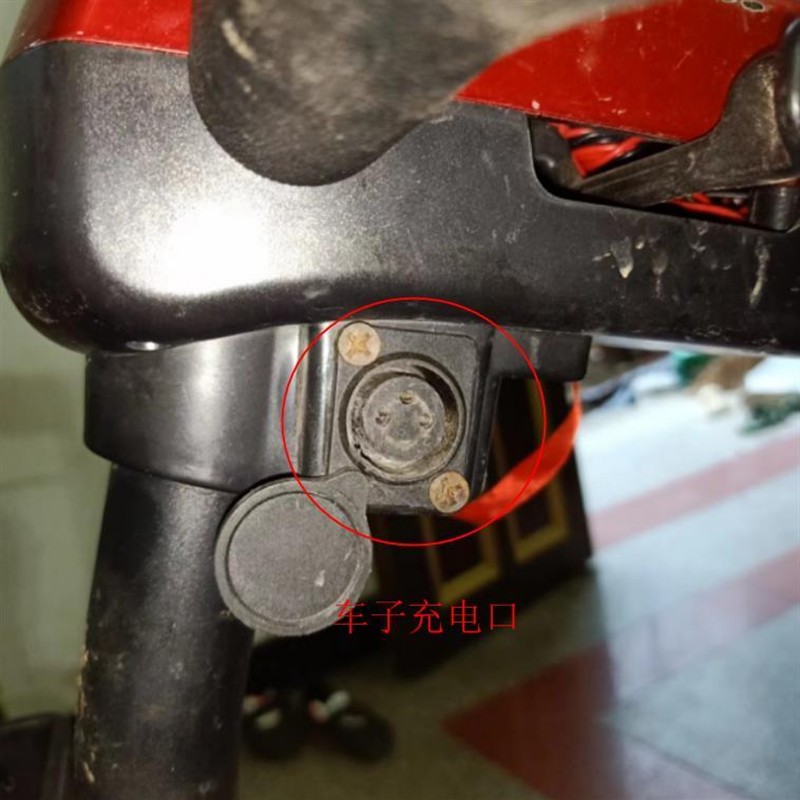 电动平衡车轮椅24V27.6V36v29.4V1A1.5A42V2A54.6V充电源适配器线