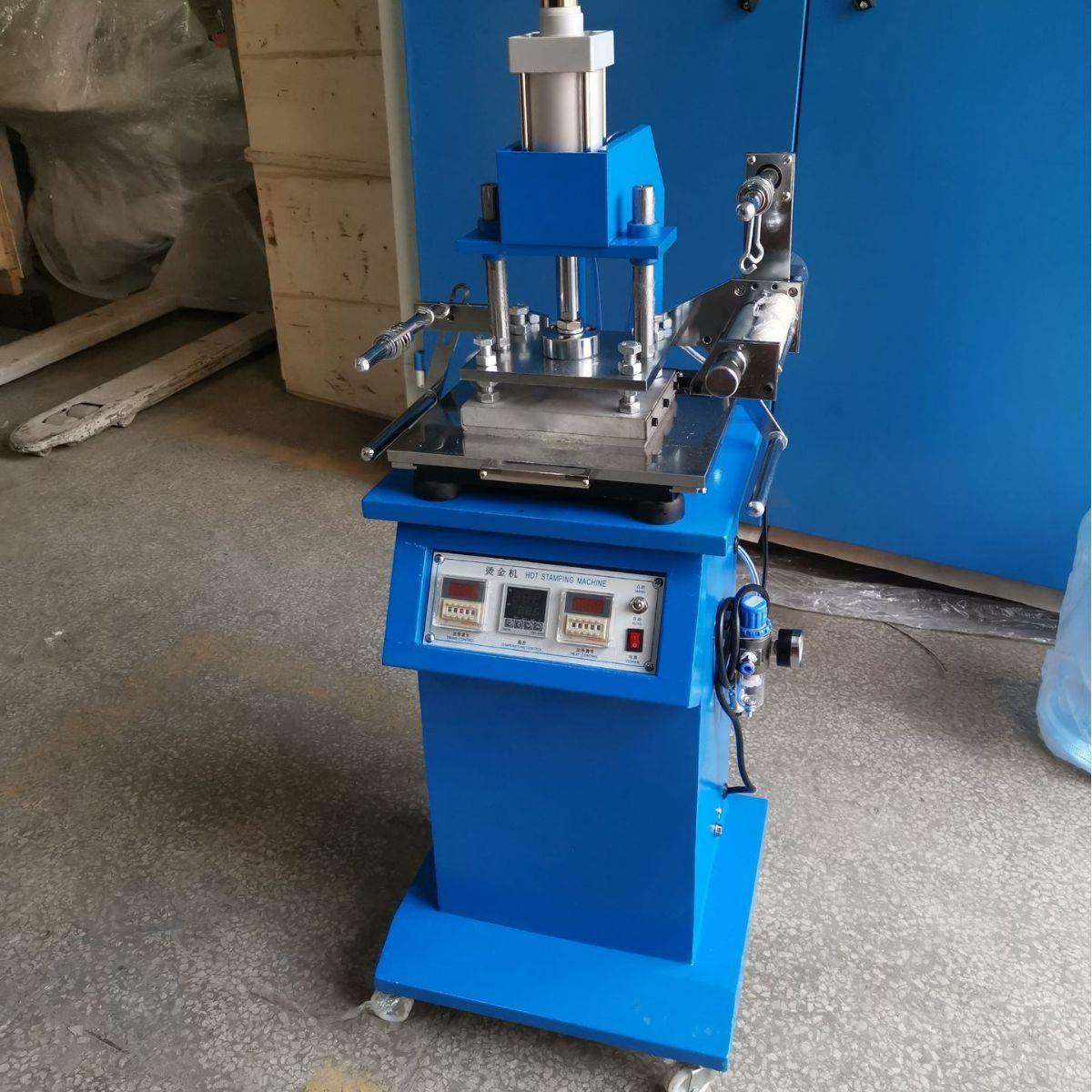 气动烫金机，深圳压烫机，烫金泊机压印机压纹金箔定制皮具热压