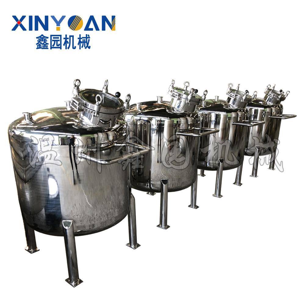 批量定制304不锈钢食品级储罐物料中转移动储罐食品料液暂存桶