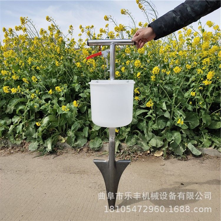 新型铁锹式果树施肥机 果树施肥器 手动施肥器追肥器
