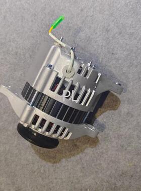 适用洋马A1T41171发电机A7T30271发电机A7T30371充电机12V40A