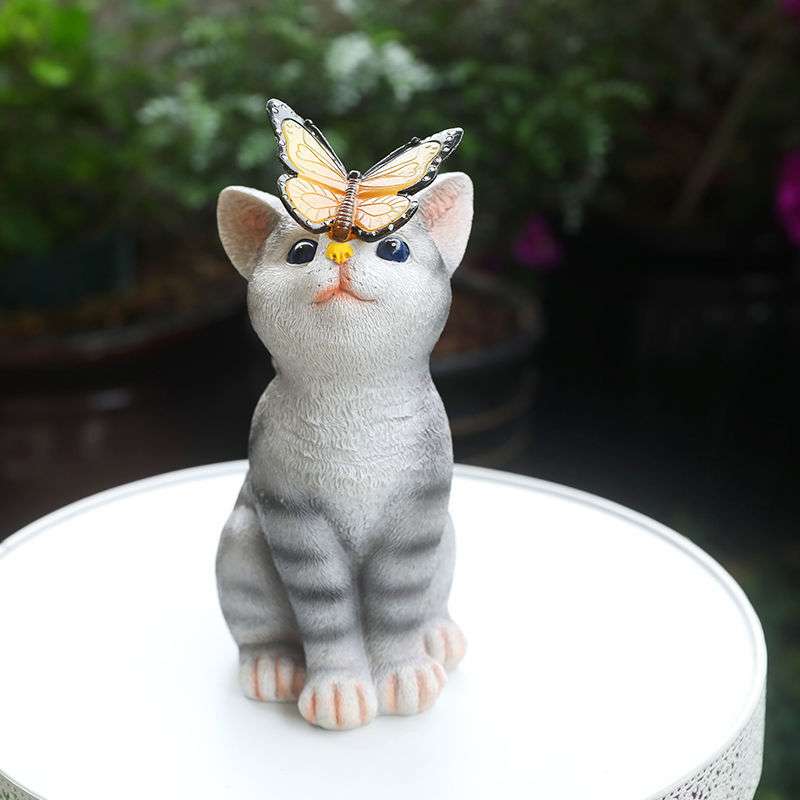 跨境太阳能花园摆件猫和蝴蝶户外花园庭院发光防水装饰树脂工艺品