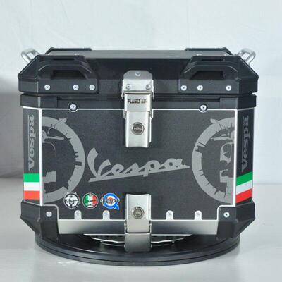 摩托车铝合金尾箱适用维斯帕VESPA150GTS300改装铝合金尾架萝b款