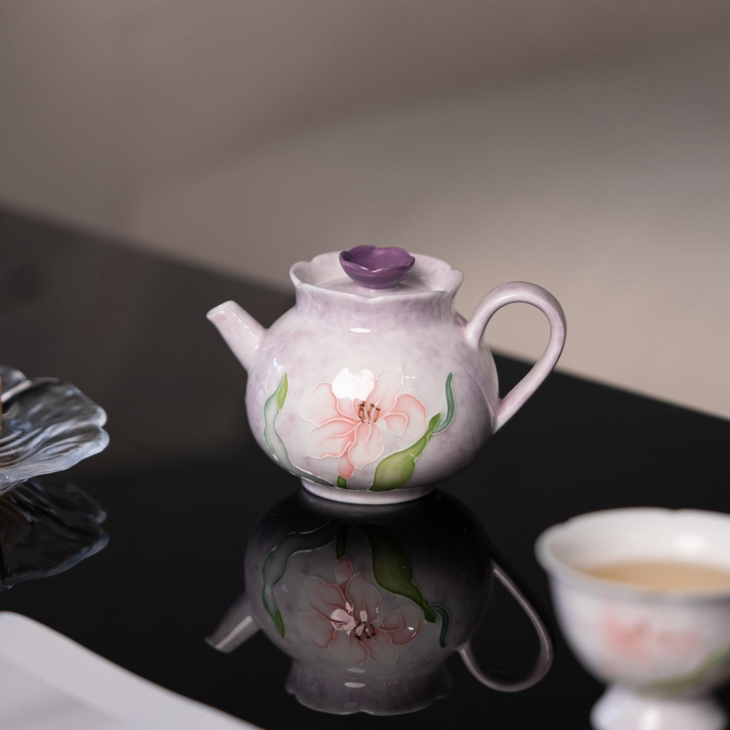浮雕百合花花口茶壶办公室国风陶瓷喝茶手绘品茗壶泡茶壶功夫茶具