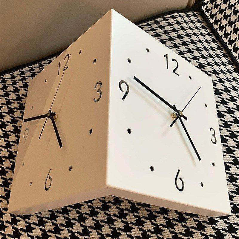 高级感转角双面挂钟客厅创意拐角时钟F壁灯2023新款挂墙钟表大气