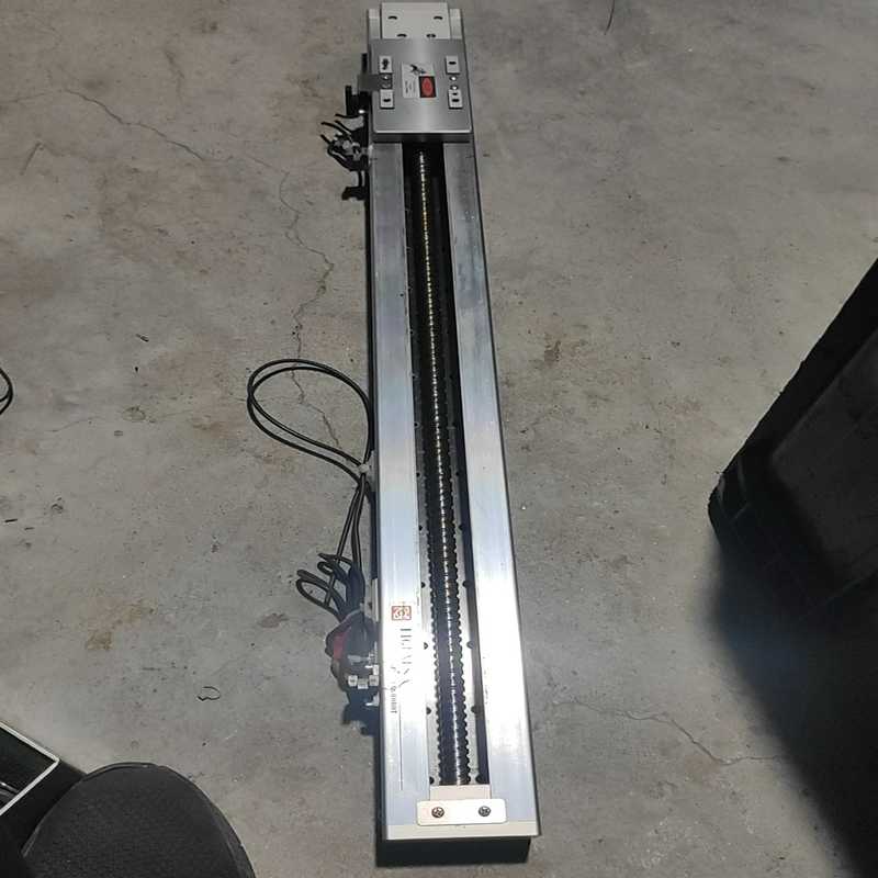 议~FIGUNES单轨滑台总长680mm行程480mm台面6