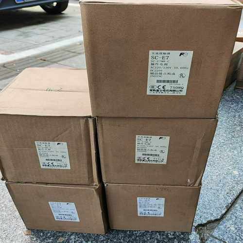 全新富士交流接触器SC–E7{议价}