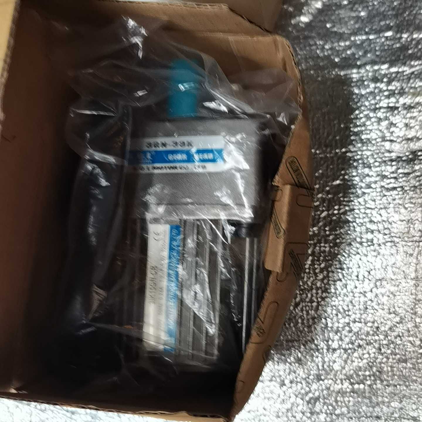 AQL电机套装3IK15RGN-CR  +  3GN-30K（佳毅工控）