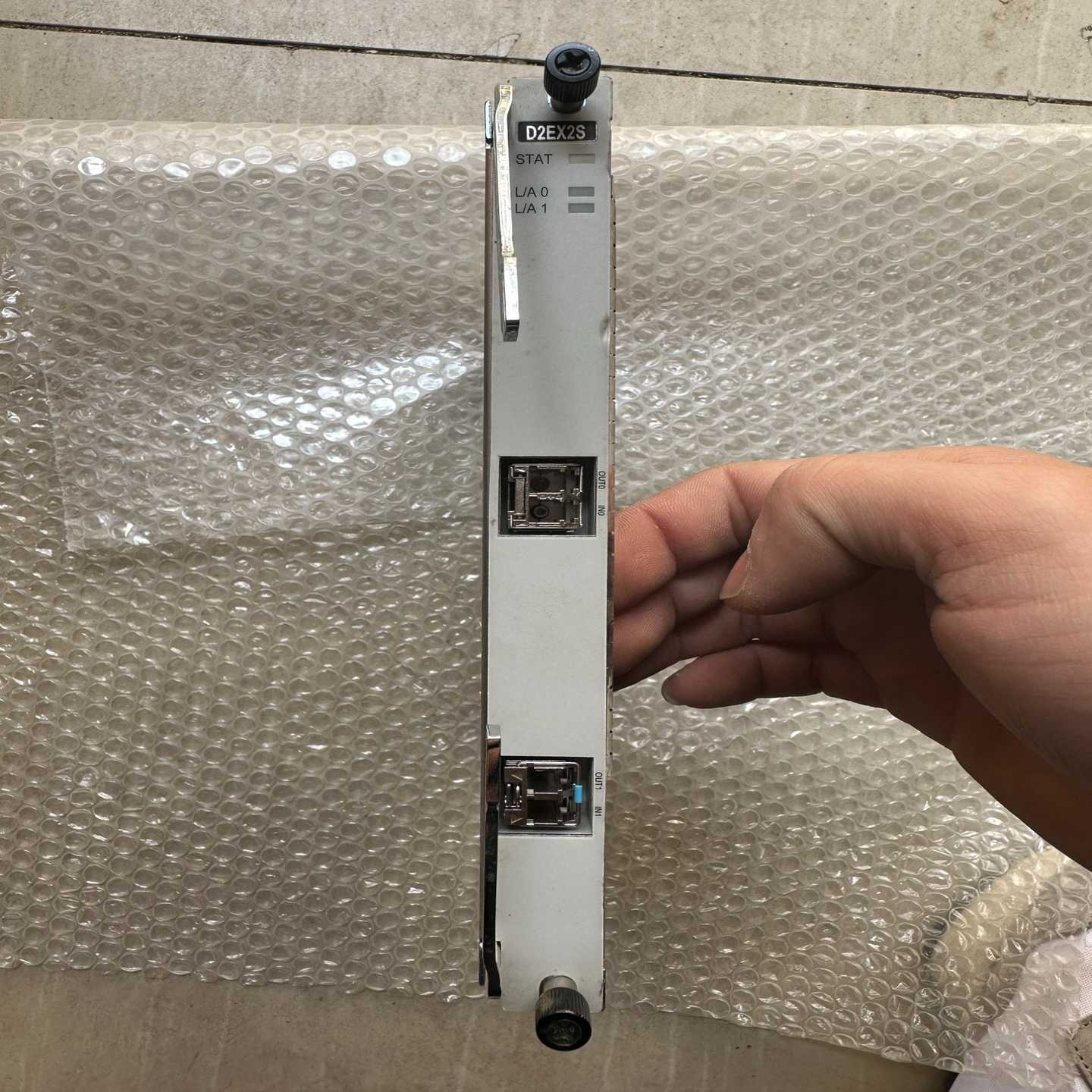 询价~华为D2EX2S